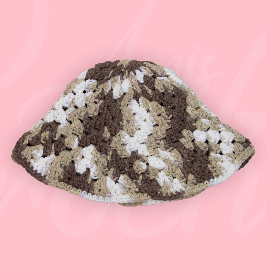 Granny buckethat